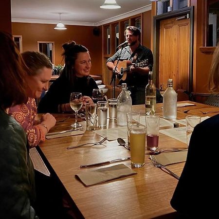 Wandering Trout - Gourmet Stays Mole Creek Exterior photo